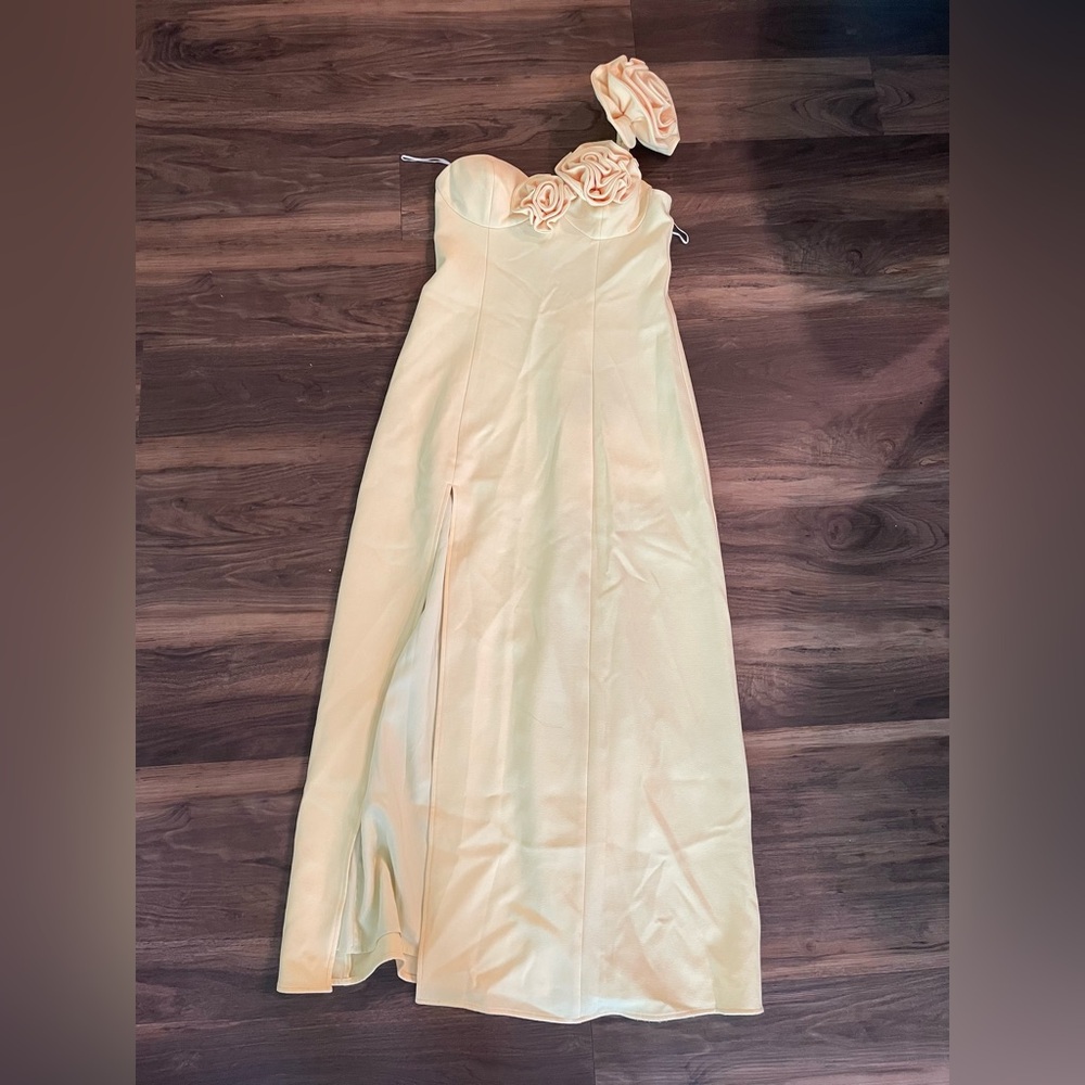 The Wolf Gang Flores One-Shoulder Rose Midi Dress - Picture 3 of 6